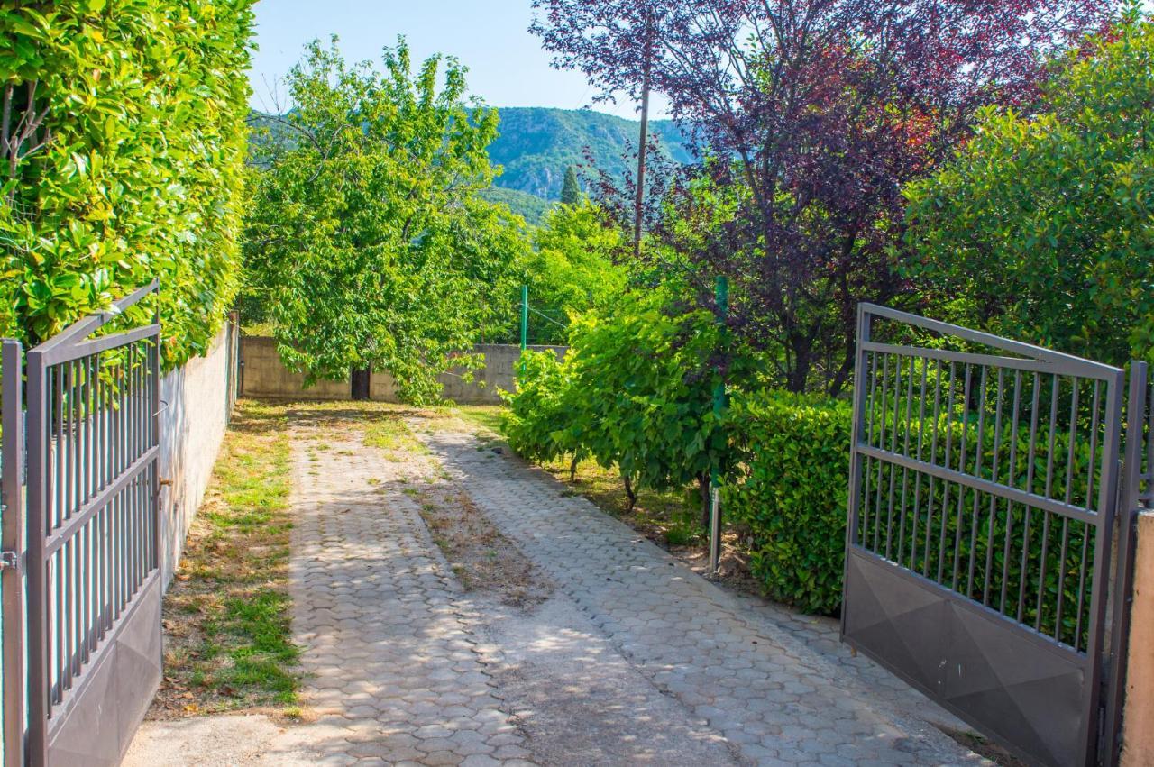 מוסטר Holiday Home Narona מראה חיצוני תמונה
