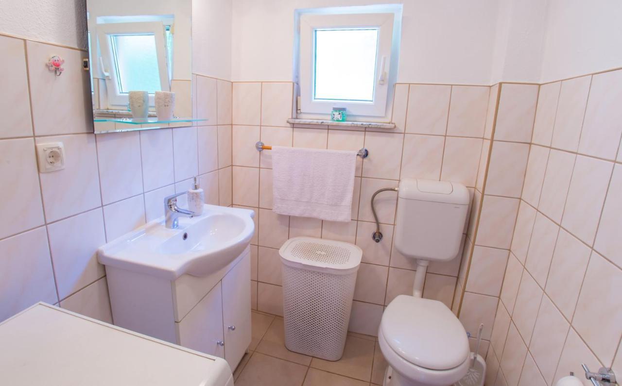 מוסטר Holiday Home Narona מראה חיצוני תמונה