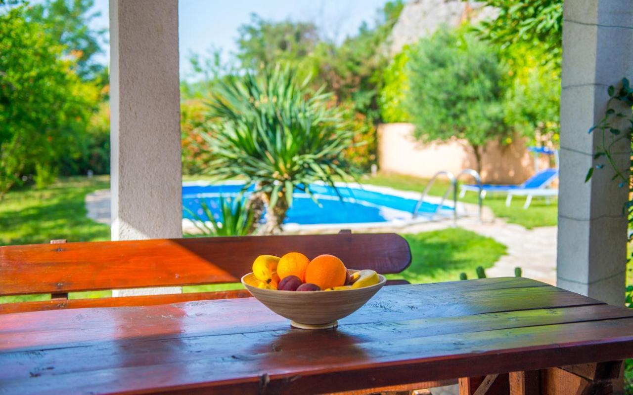 מוסטר Holiday Home Narona מראה חיצוני תמונה